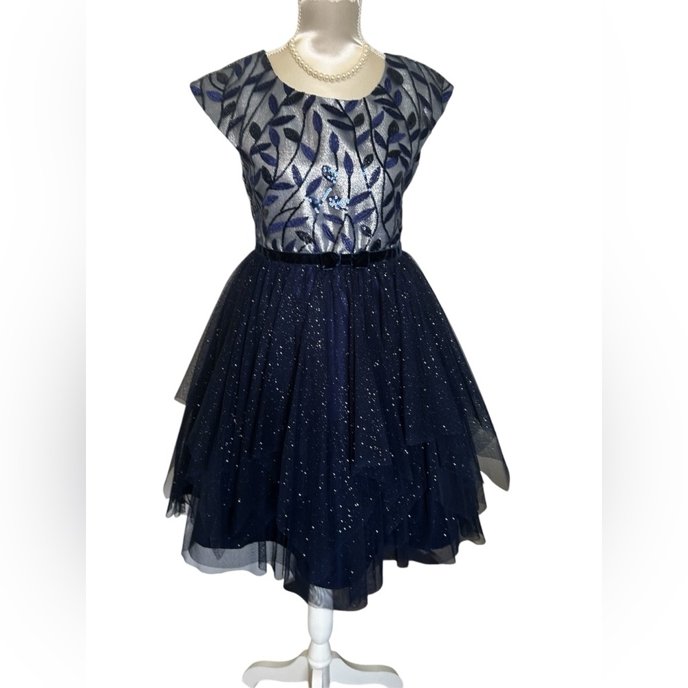 Jona Michelle Silver Dress with Navy Leaf Design